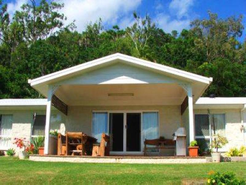 390 Cape Hillsborough Road, Ball Bay QLD 4741