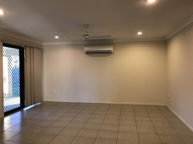 24 Lambert Drive, Moranbah QLD 4744