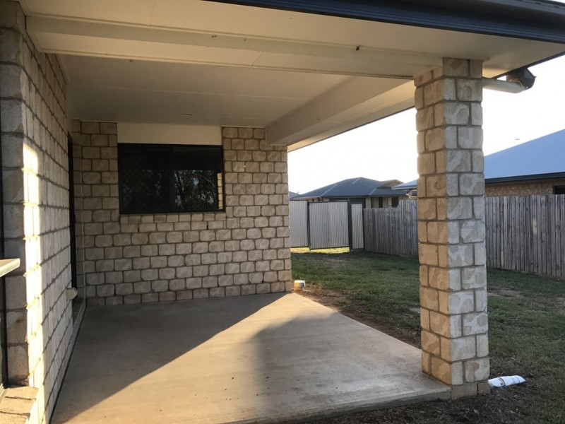 24 Lambert Drive, Moranbah QLD 4744