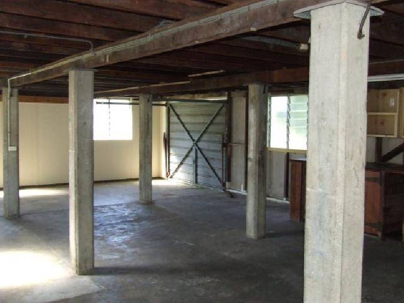 10 Holland Street, West Mackay QLD 4740