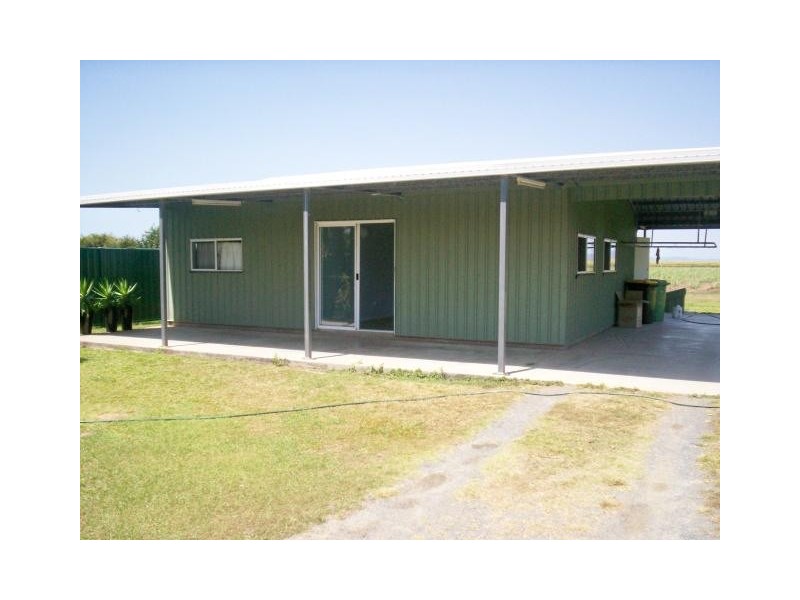 27 Pratts Road, Bakers Creek QLD 4740