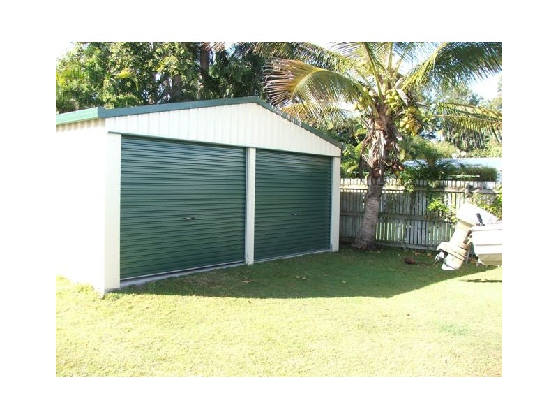 32 Broomdykes Drive, Beaconsfield QLD 4740