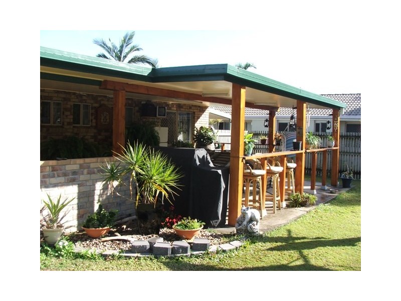 32 Broomdykes Drive, Beaconsfield QLD 4740