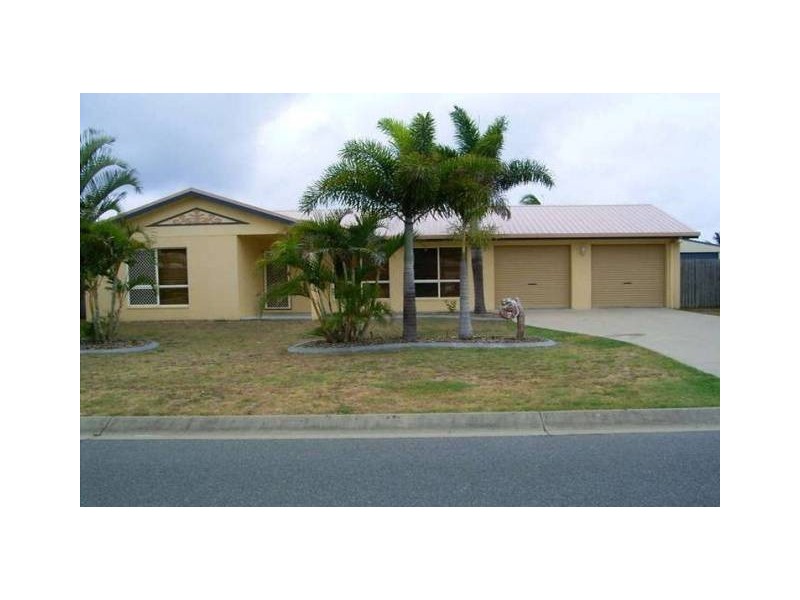 7 FREEMAN AVENUE, Slade Point QLD 4740