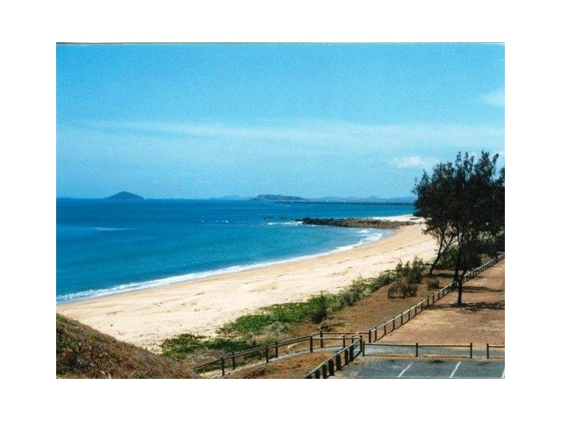 7 FREEMAN AVENUE, Slade Point QLD 4740
