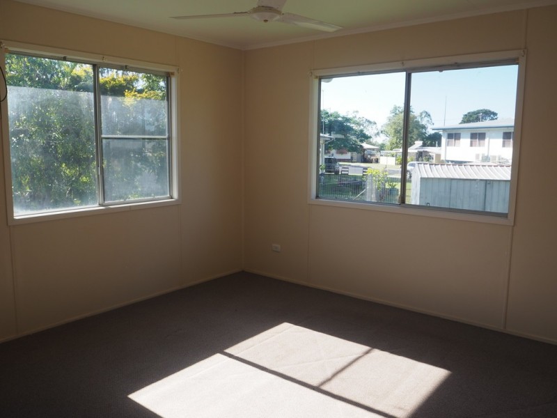 3 Purvis Court, Dysart QLD 4745