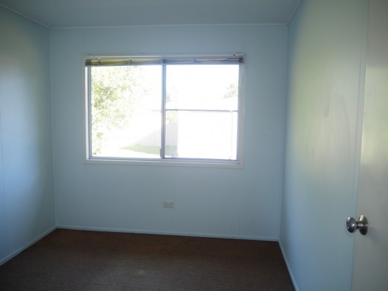 9 Hannah Crescent, Dysart QLD 4745