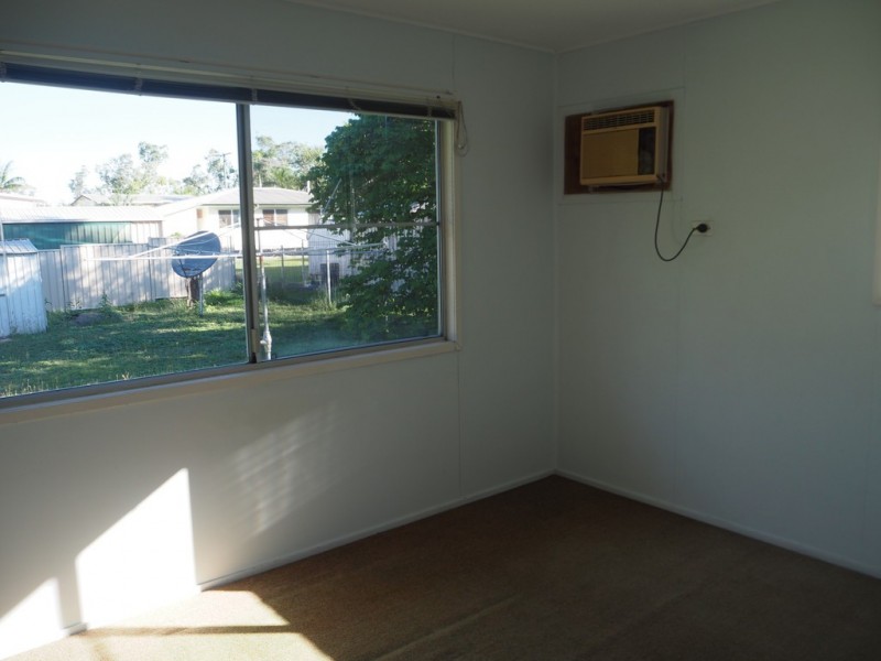 9 Hannah Crescent, Dysart QLD 4745