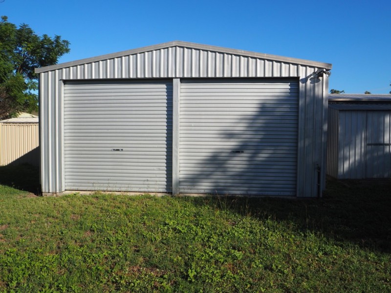 9 Hannah Crescent, Dysart QLD 4745