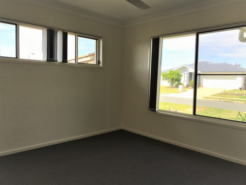 6 Henley Close, Blacks Beach QLD 4740