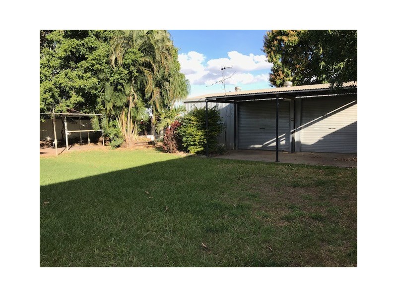 39 Archer Drive, Moranbah QLD 4744