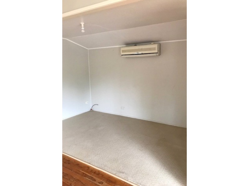 39 Archer Drive, Moranbah QLD 4744