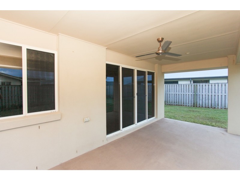 20 Miami Terrace, Blacks Beach QLD 4740