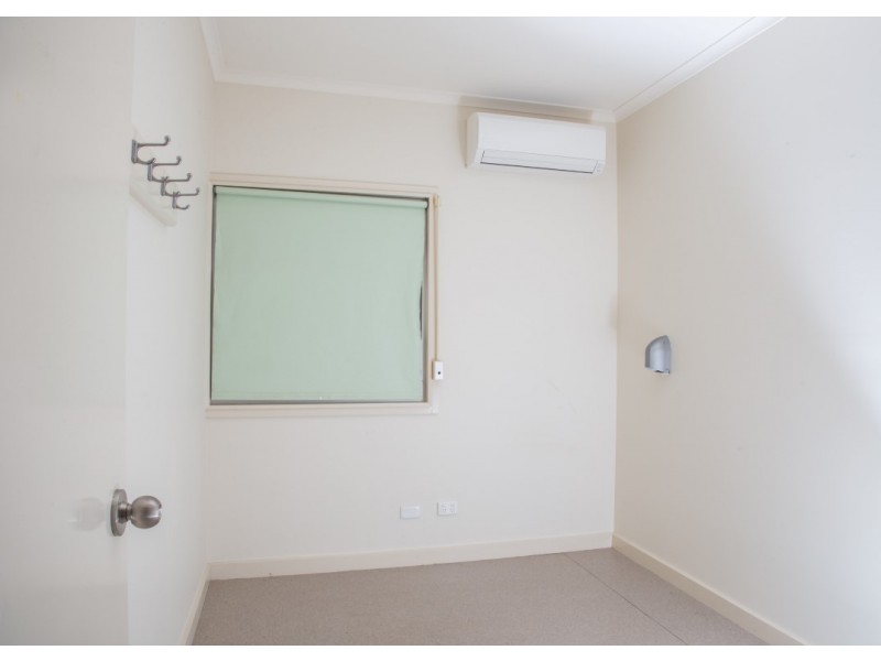 2b Connors St, Dysart QLD 4745