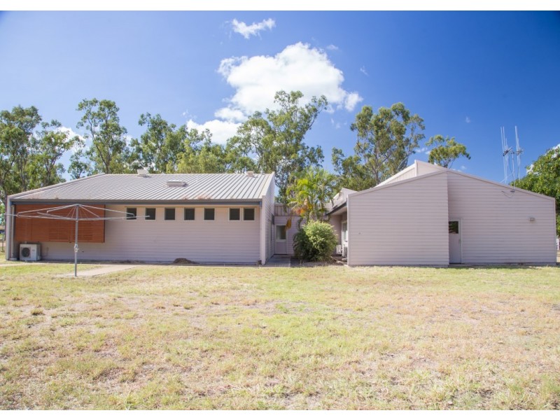 2b Connors St, Dysart QLD 4745