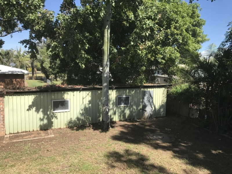 17 Clements St, Moranbah QLD 4744