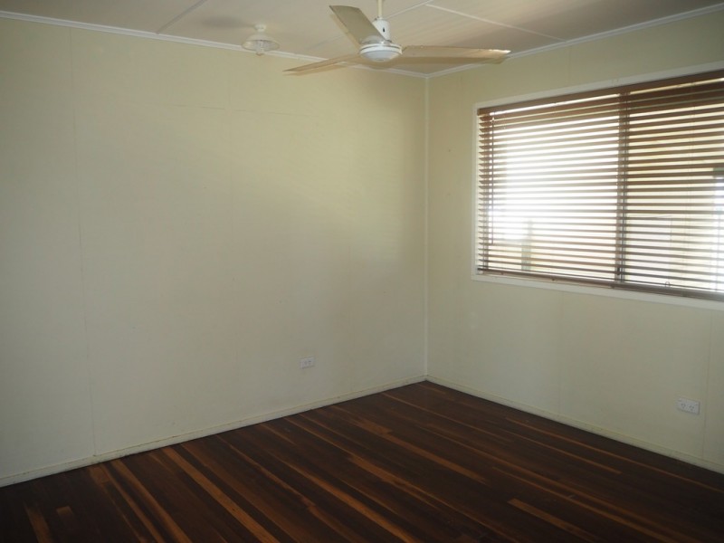 41 Beresford Crescent, Dysart QLD 4745