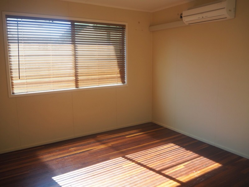 41 Beresford Crescent, Dysart QLD 4745