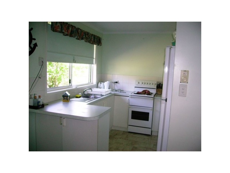 6 Danelles Way, Eimeo QLD 4740