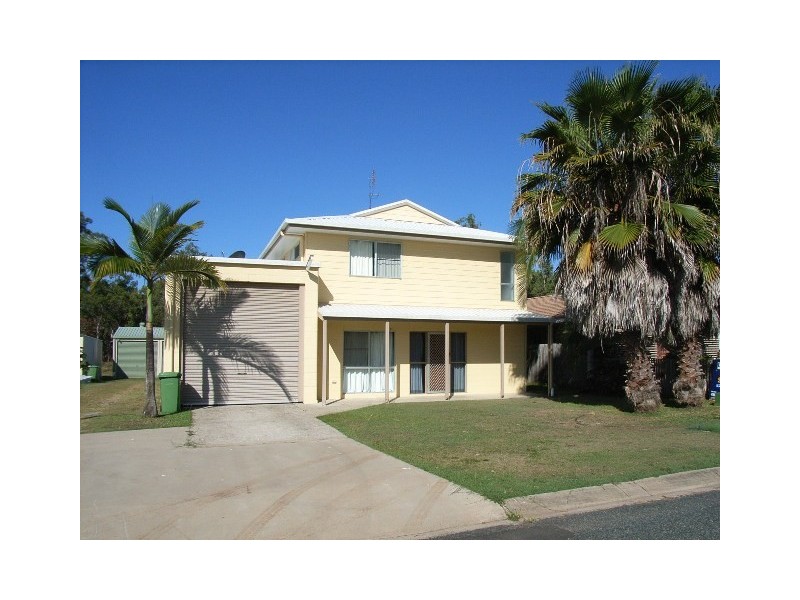 9 Johnson Avenue, Seaforth QLD 4741