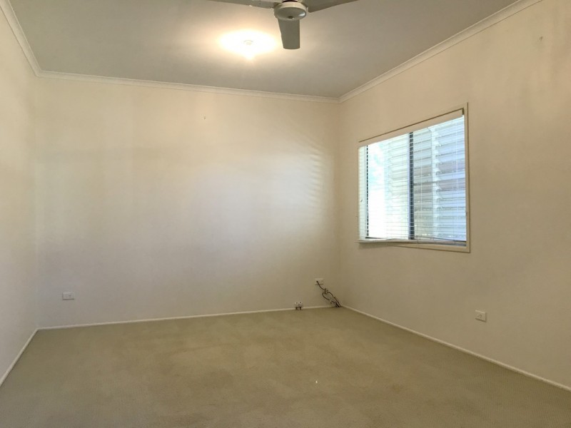 10 De Castella Drive, Moranbah QLD 4744