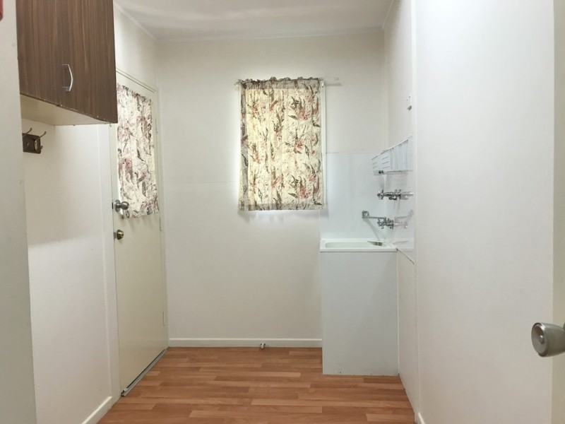 10 De Castella Drive, Moranbah QLD 4744