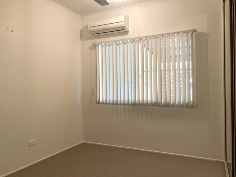 10 De Castella Drive, Moranbah QLD 4744