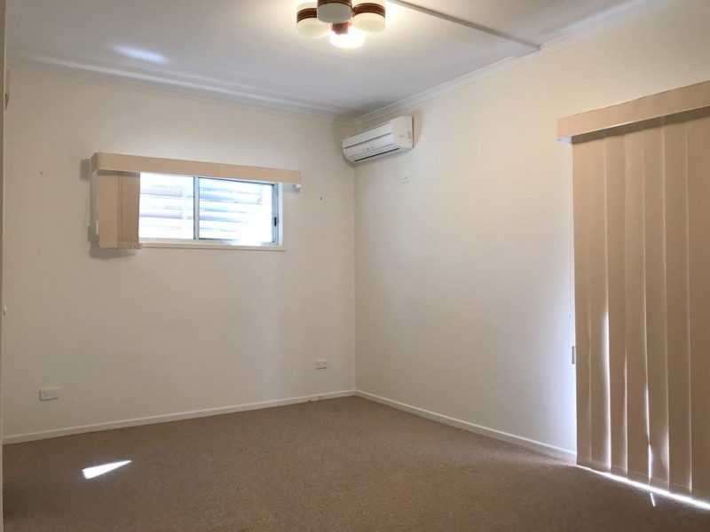 10 De Castella Drive, Moranbah QLD 4744