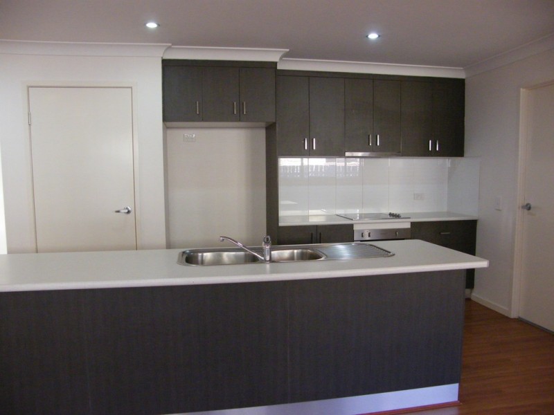 13B Koala Tce, Moranbah QLD 4744