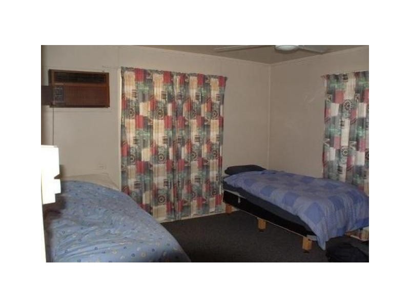 10 CONNOR DRIVE, Moranbah QLD 4744