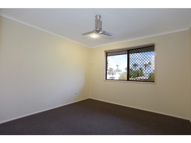 32 Bourke Street, Blacks Beach QLD 4740