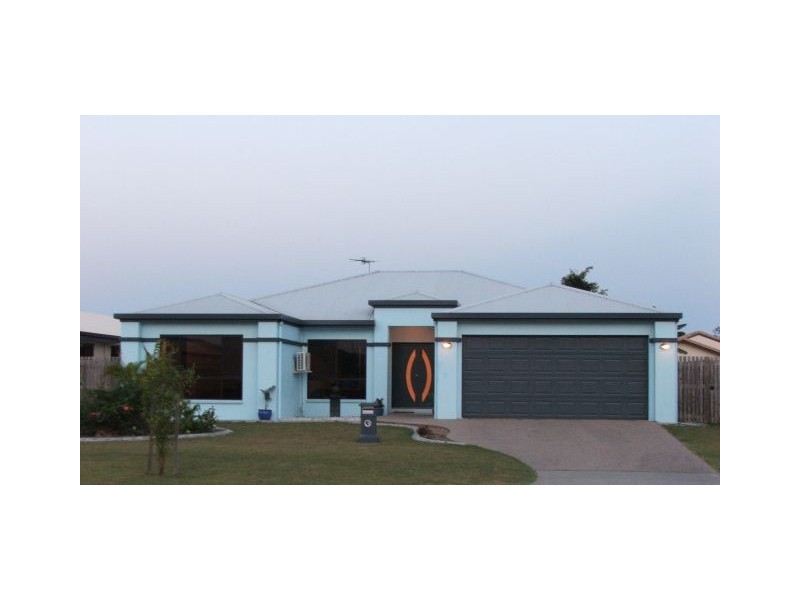 12 Angelina Avenue, Glenella QLD 4740