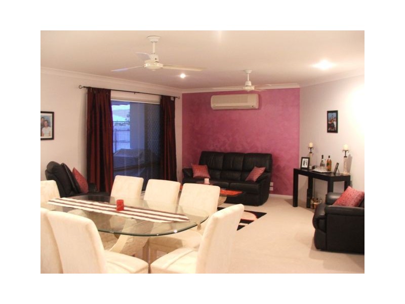 12 Angelina Avenue, Glenella QLD 4740