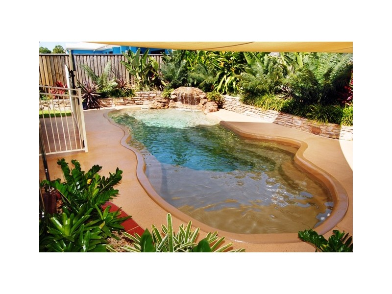 17 Mussett Court, Glenella QLD 4740