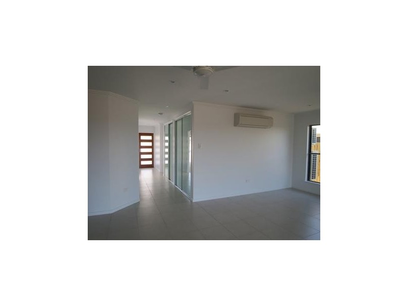 17 Fairway Drive, Bakers Creek QLD 4740