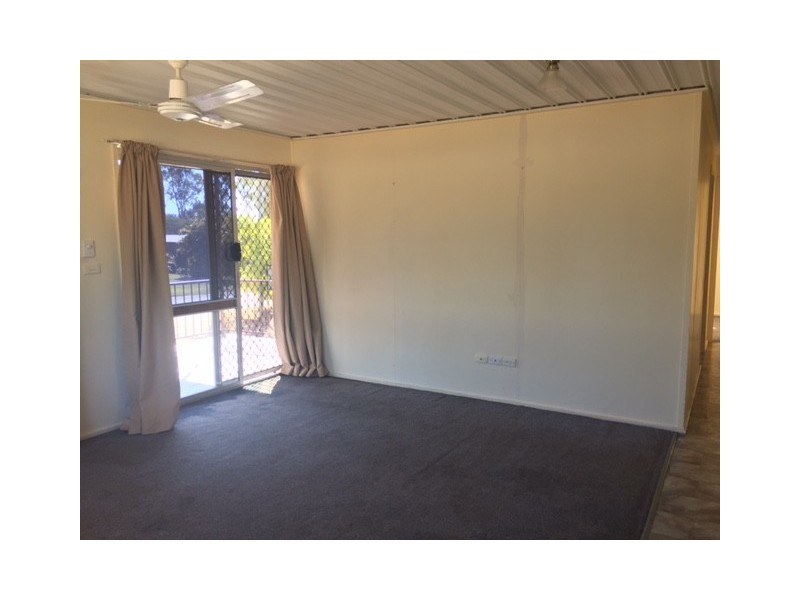 13 Connors St, Dysart QLD 4745