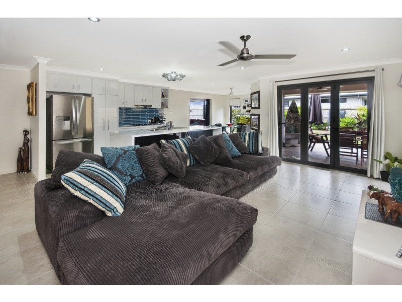 32 Sonoran Street, Rural View QLD 4740