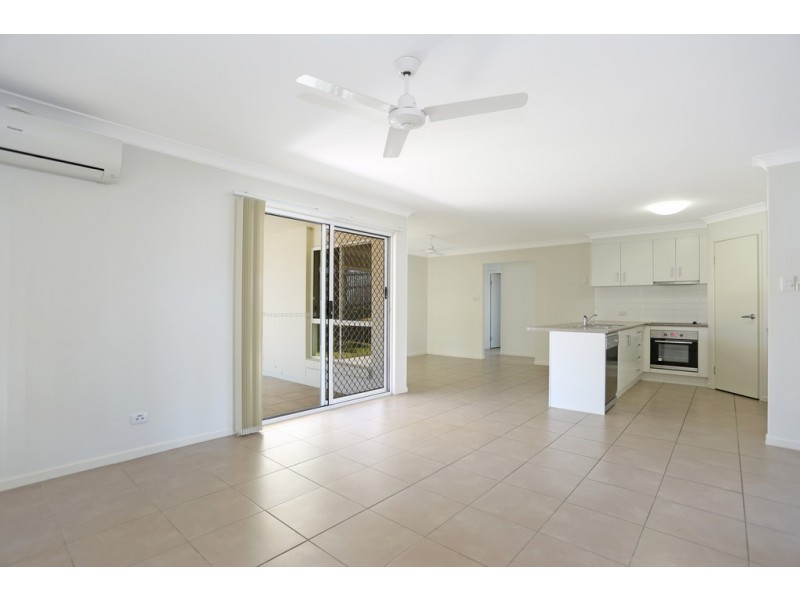 1 Inletway Court, Blacks Beach QLD 4740