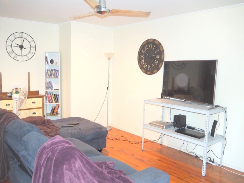 1 PURVIS COURT,, Dysart QLD 4745