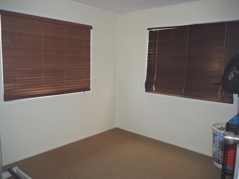 1 PURVIS COURT,, Dysart QLD 4745