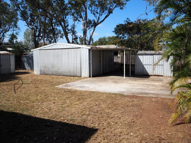 17 Perry Street, Dysart QLD 4745