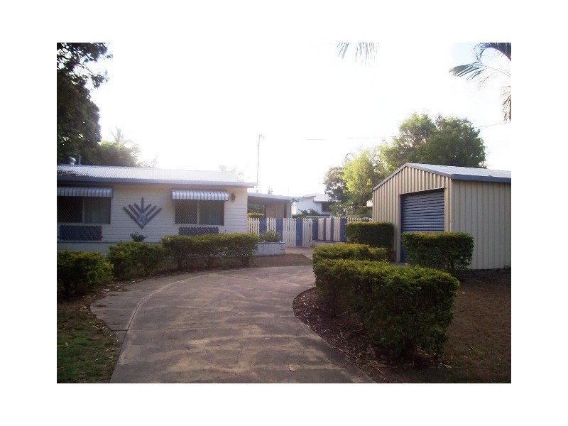 3 Wren Street, Slade Point QLD 4740