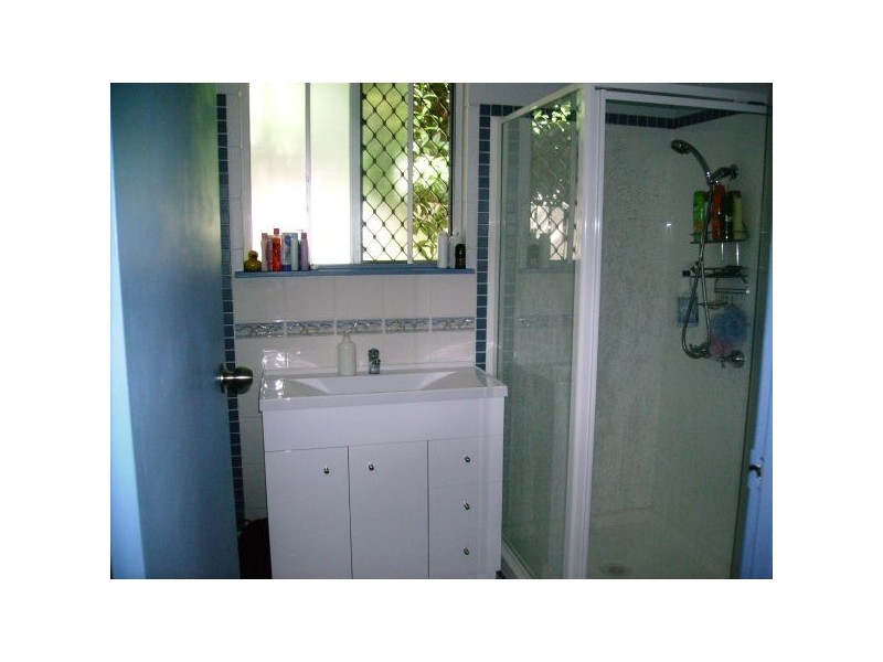 3 Wren Street, Slade Point QLD 4740