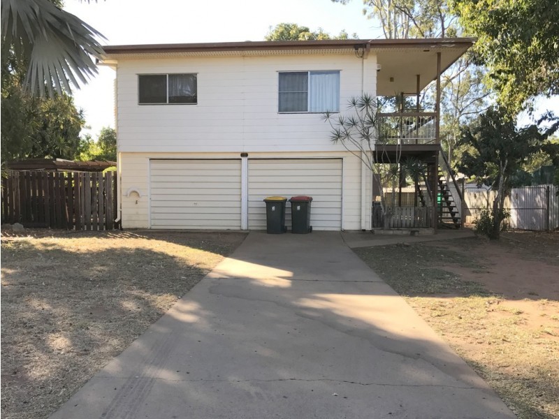 15 Flight Drive, Moranbah QLD 4744