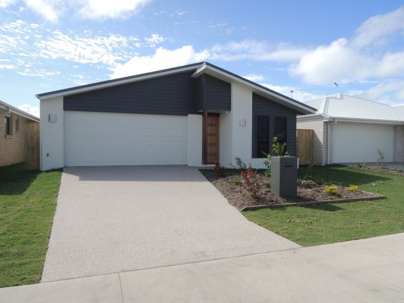 102 Royal Sands, Bucasia QLD 4750