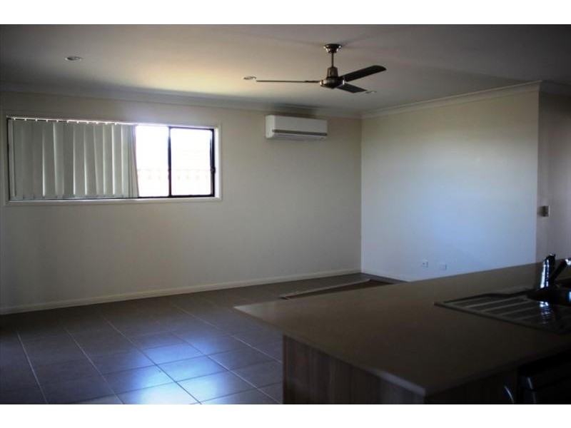 102 Royal Sands, Bucasia QLD 4750