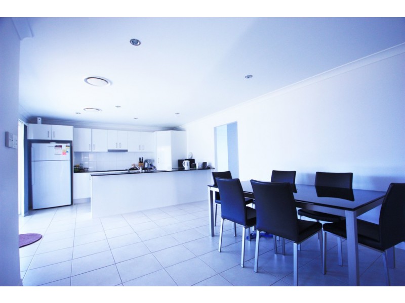 46 Phoenix Crescent, Rural View QLD 4740
