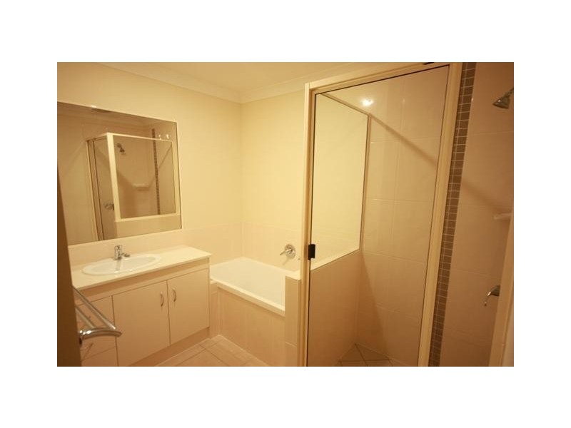 2/15 Bilgola Place, Blacks Beach QLD 4740