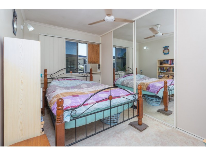 6 Mary Street, Walkerston QLD 4751