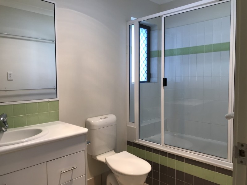 12 Macpherson Street, Moranbah QLD 4744
